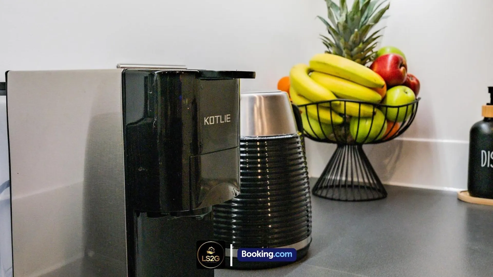 Cosy 1 Bedroom Apt By Ls2G Short Lets & Serviced Accommodation Greater London With Free Wifi 0*,