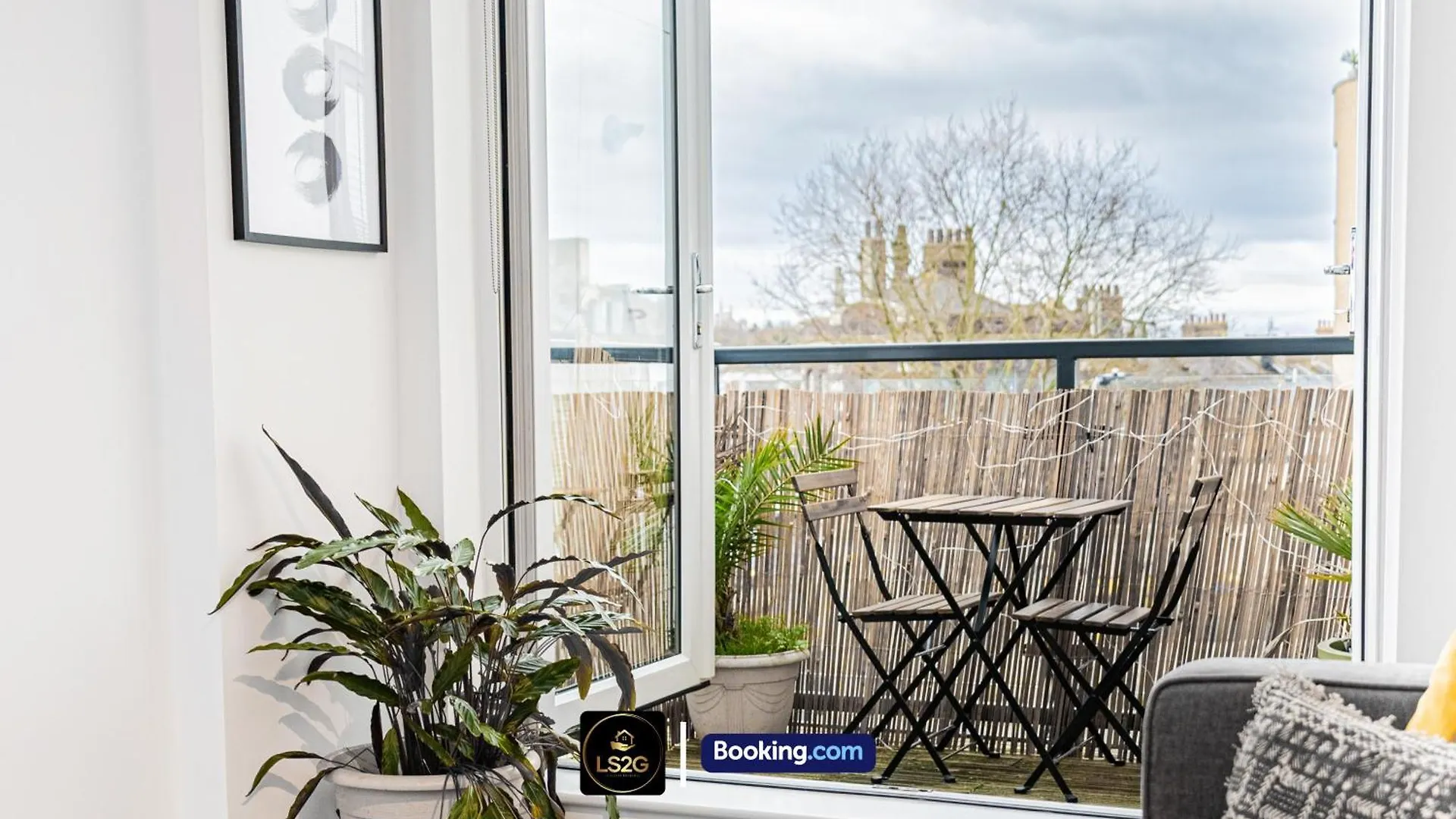 Cosy 1 Bedroom Apt By Ls2G Short Lets & Serviced Accommodation Greater London With Free Wifi Apartment