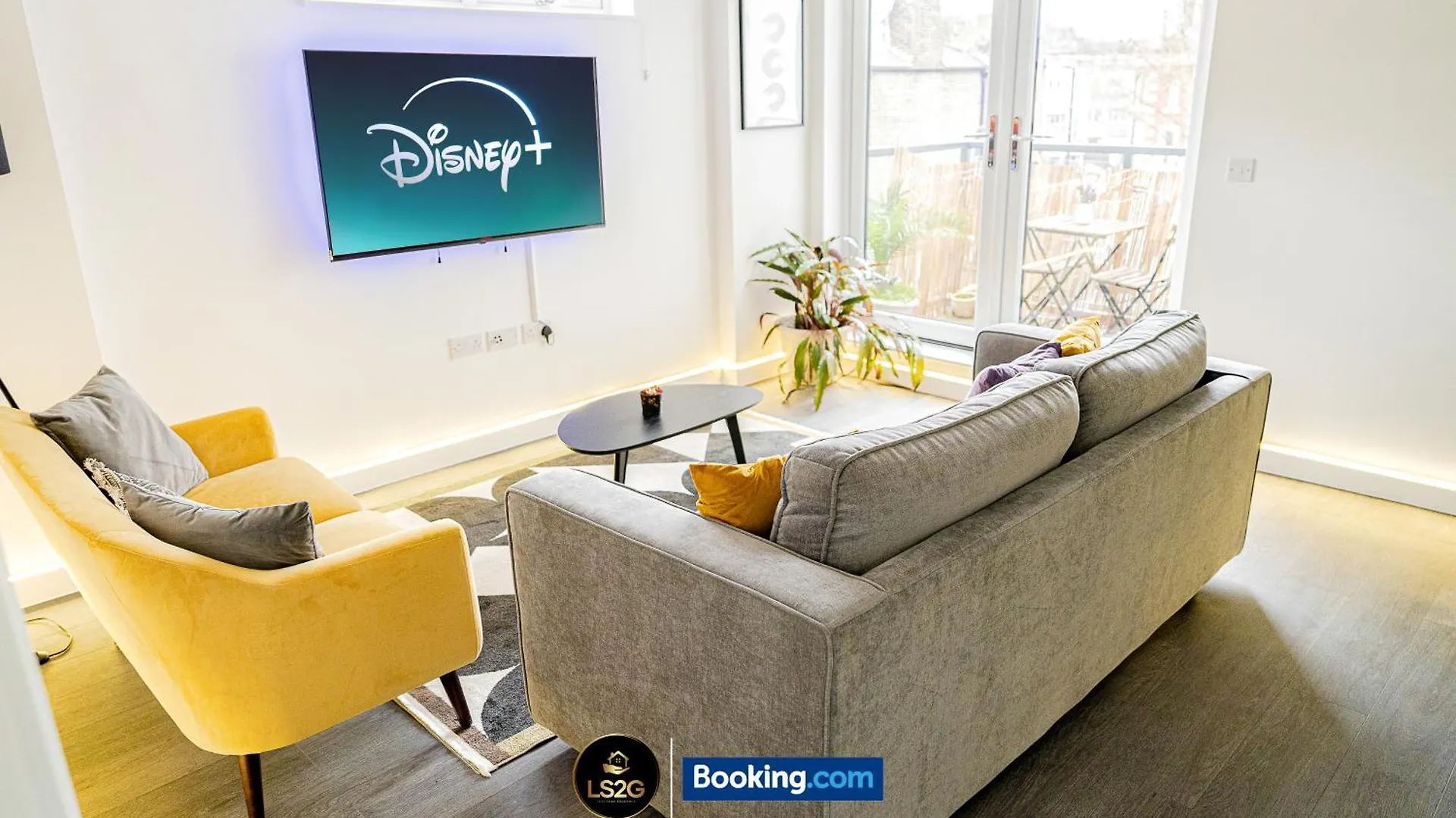 Cosy 1 Bedroom Apt By Ls2G Short Lets & Serviced Accommodation Greater London With Free Wifi 0*,  United Kingdom